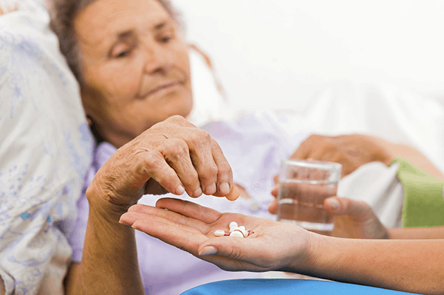 Giấc mơ thấy mẹ bị bệnh báo hiệu điềm gì và nên đánh con nào? Giac mo thay me bi benh bao hieu diem gi va nen danh con nao?