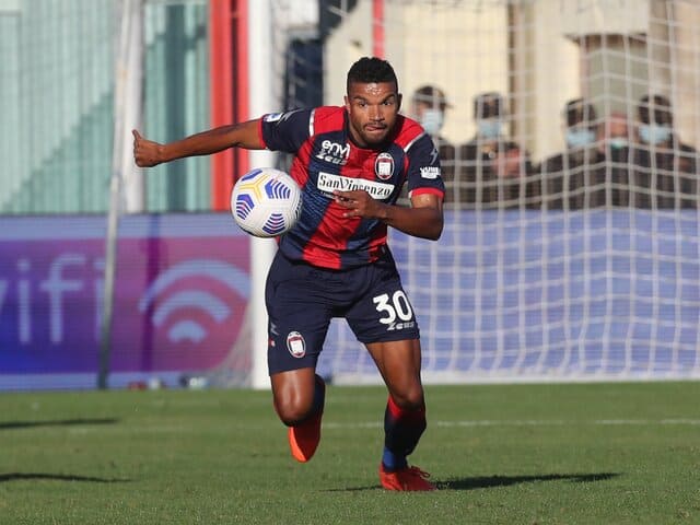 Soi kèo nhà cái trận Crotone vs Spezia, 12/12/2020 Soi kèo nhà cái trận Crotone vs Spezia, 12/12/2020